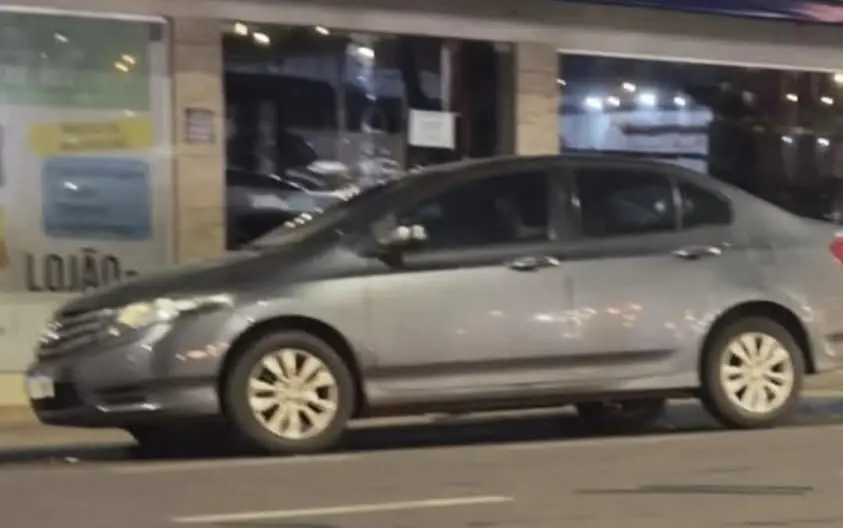 Brigada Militar recupera carro roubado em Pejuçara