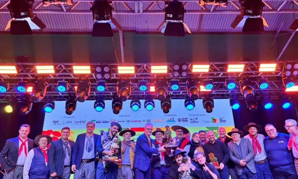 A canção “Na casa do mate” vence o 39º Carijo da Canção Gaúcha