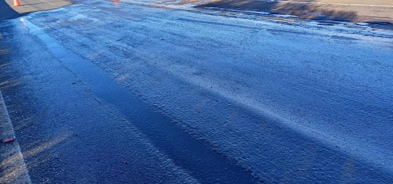 Polícia Rodoviária Federal orienta motoristas para os riscos de gelo na pista