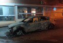Veículo totalmente destruído pelo fogo em Condor