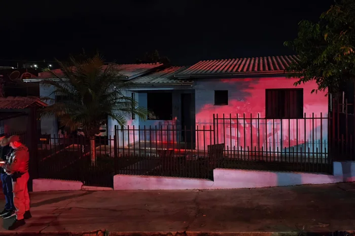 Professora encontrada morta em incêndio apresentava marcas de esganadura